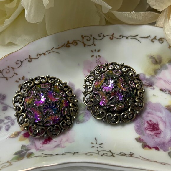 JUDY LEE CARNIVAL GLASS CLIP EARRINGS - Picture 2 of 8